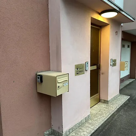 - Center - La Roseraie * Colmar